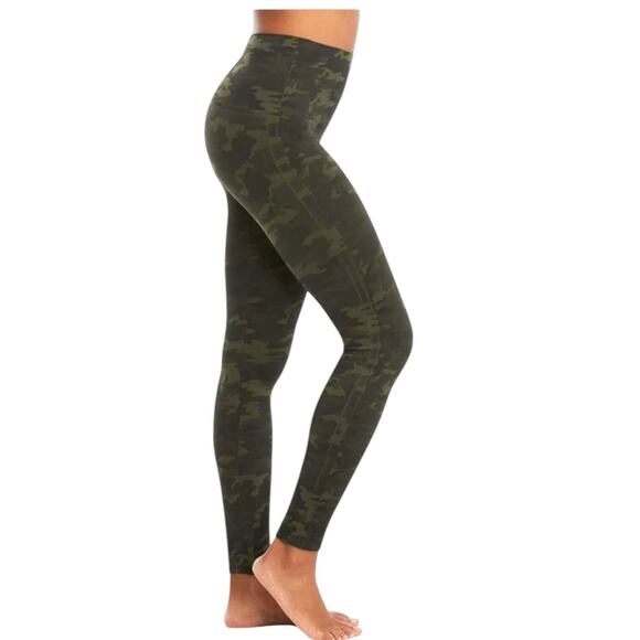 SPANX Look At Me Now Seamless Leggings Green Camo‎ Size Med - Picture 2 of 8